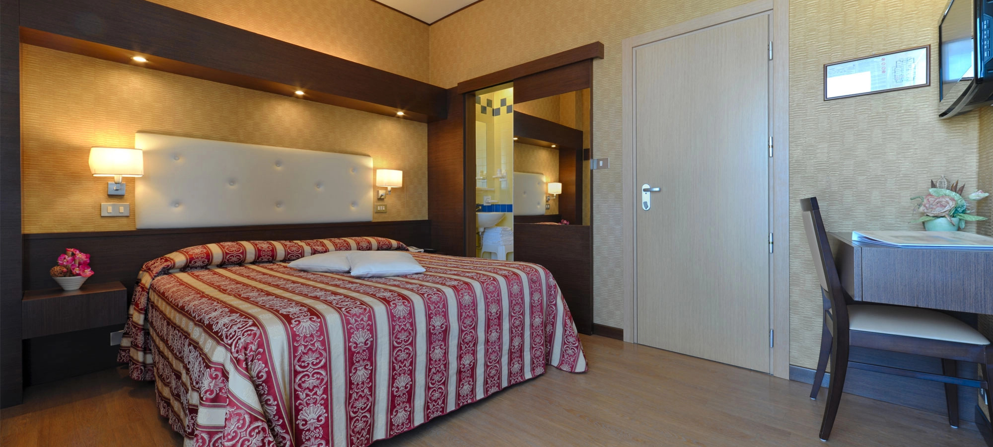 media.Slide-Camera-Doppia-01-Hotel-York-Riccione