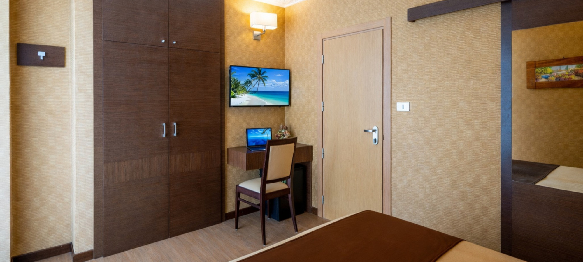 media.HotelYork_room_site_max1mb_1