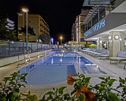 media.Slide-Piscina-04-Hotel-York-Riccione